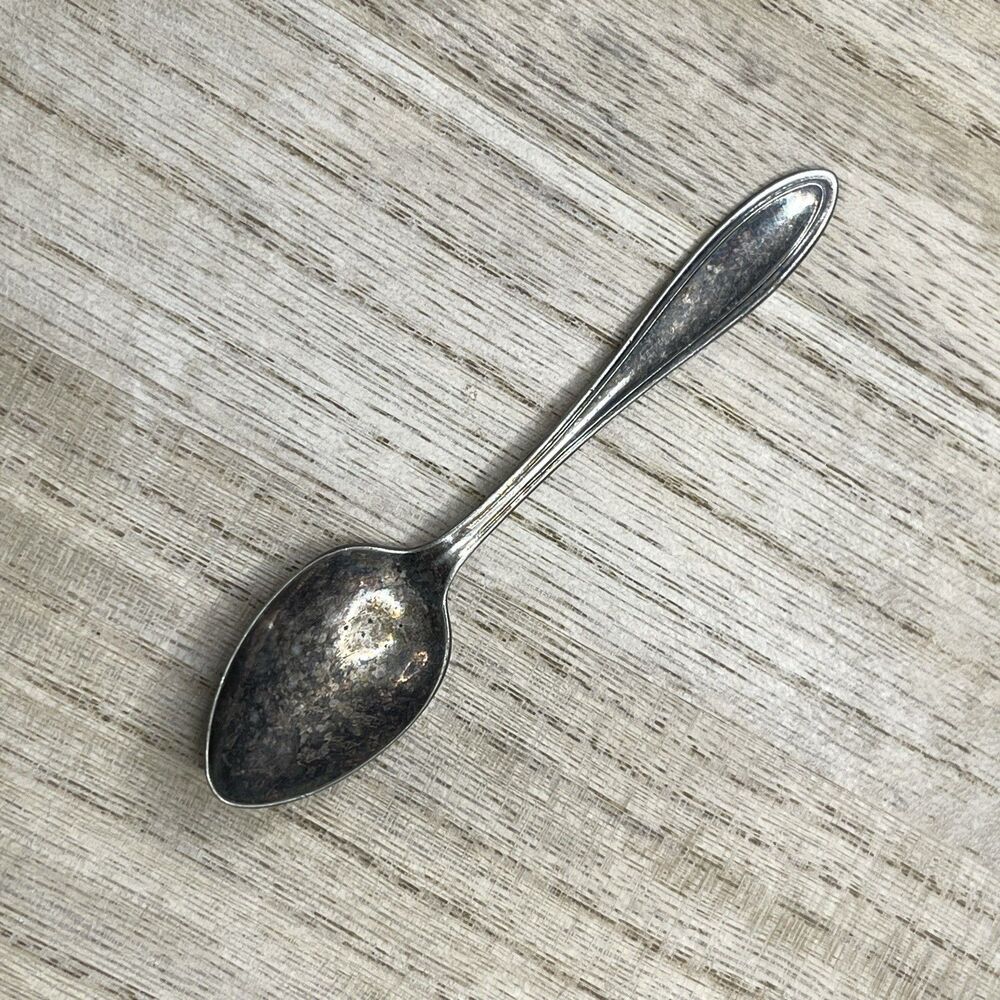 VTG ATQ Oneida Community Silver Plated Spoon 4.25” Patina Tarnished